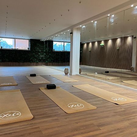 Al Karob Yoga Boutique Hotel Ґія Екстер'єр фото