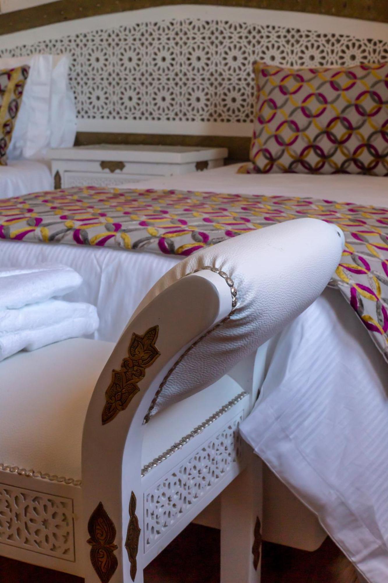 Al Karob Yoga Boutique Hotel Ґія Екстер'єр фото
