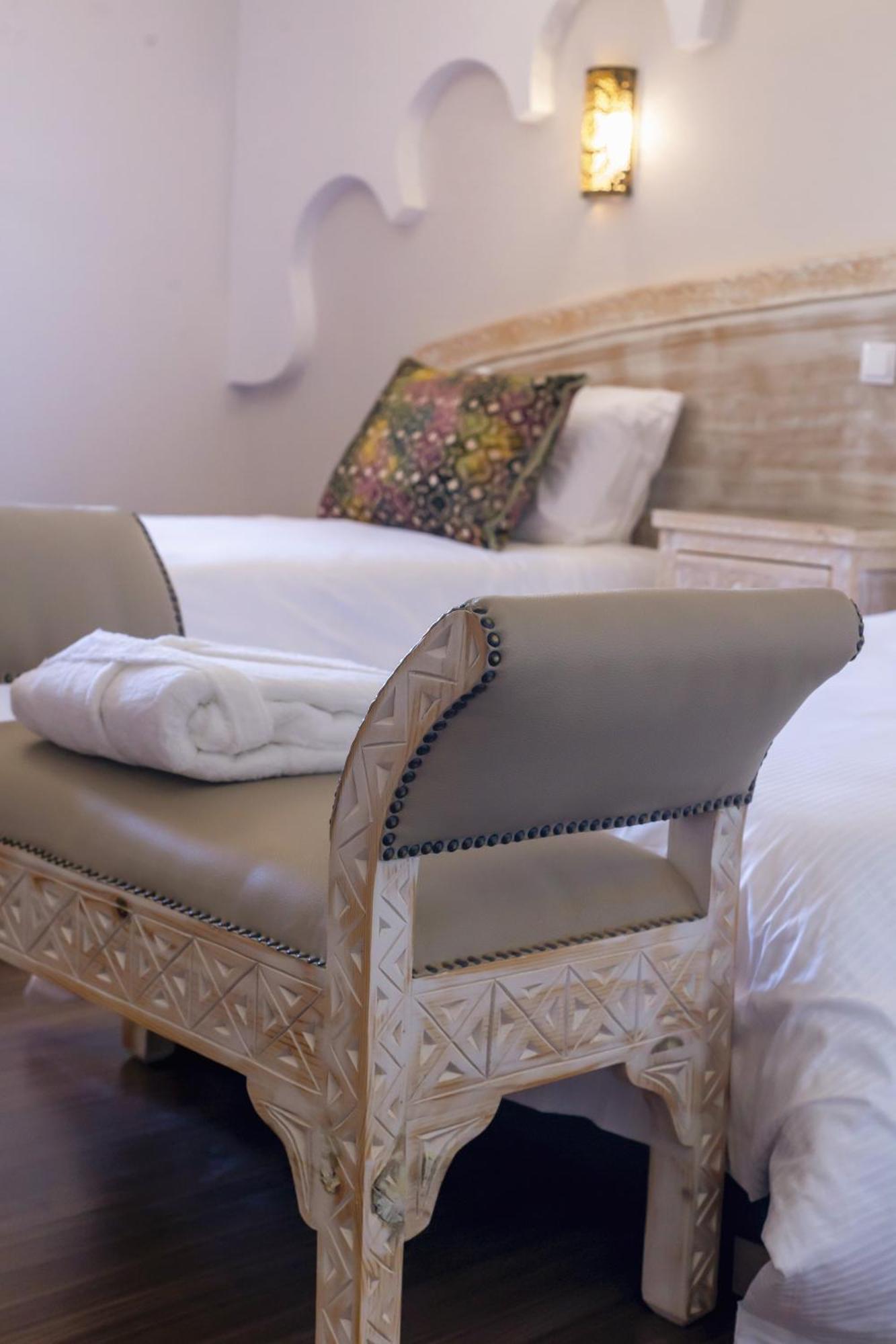 Al Karob Yoga Boutique Hotel Ґія Екстер'єр фото