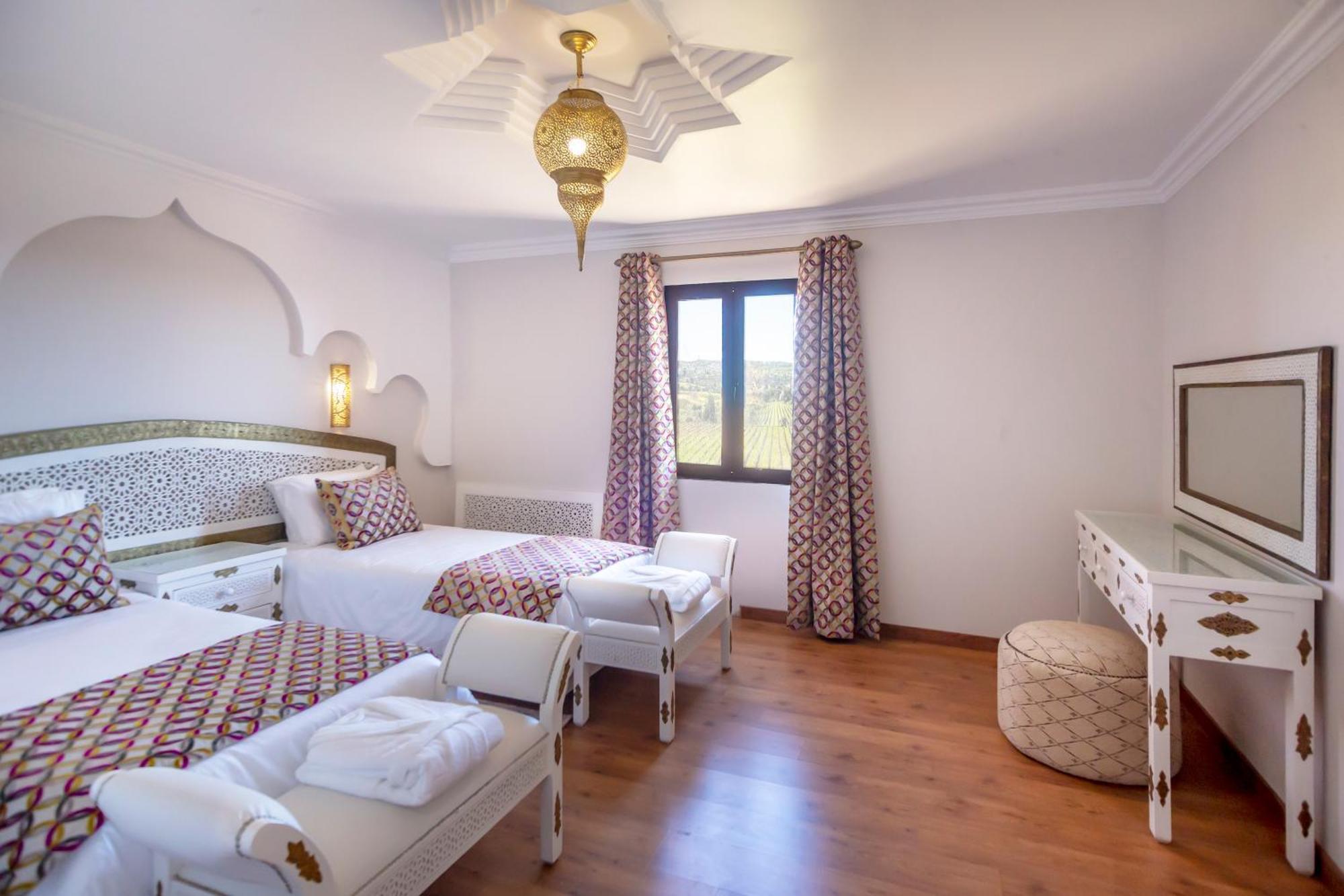 Al Karob Yoga Boutique Hotel Ґія Екстер'єр фото